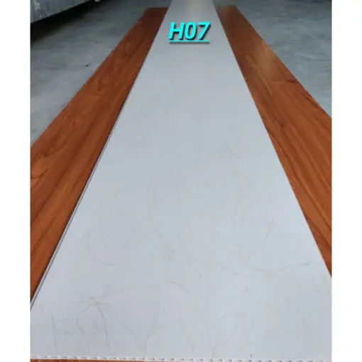 Tấm ốp nhựa PVC Nano Huy Hoàng H07